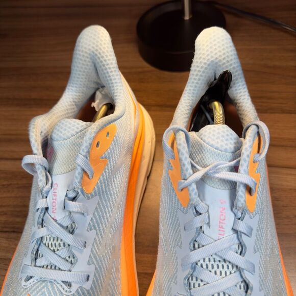 HOKA ONE ONE CLIFTON 9 - Women’s Running Shoes - SIZE 12B - Picture 5 of 9